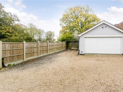 Double Garage & Parking